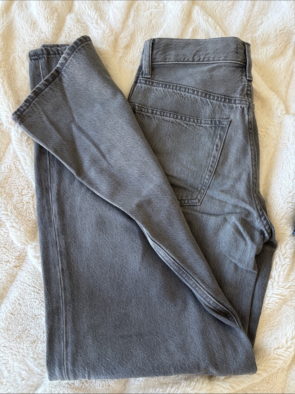 New Never Worn Uniqlo Women's Gray High-Rise Flare Jeans